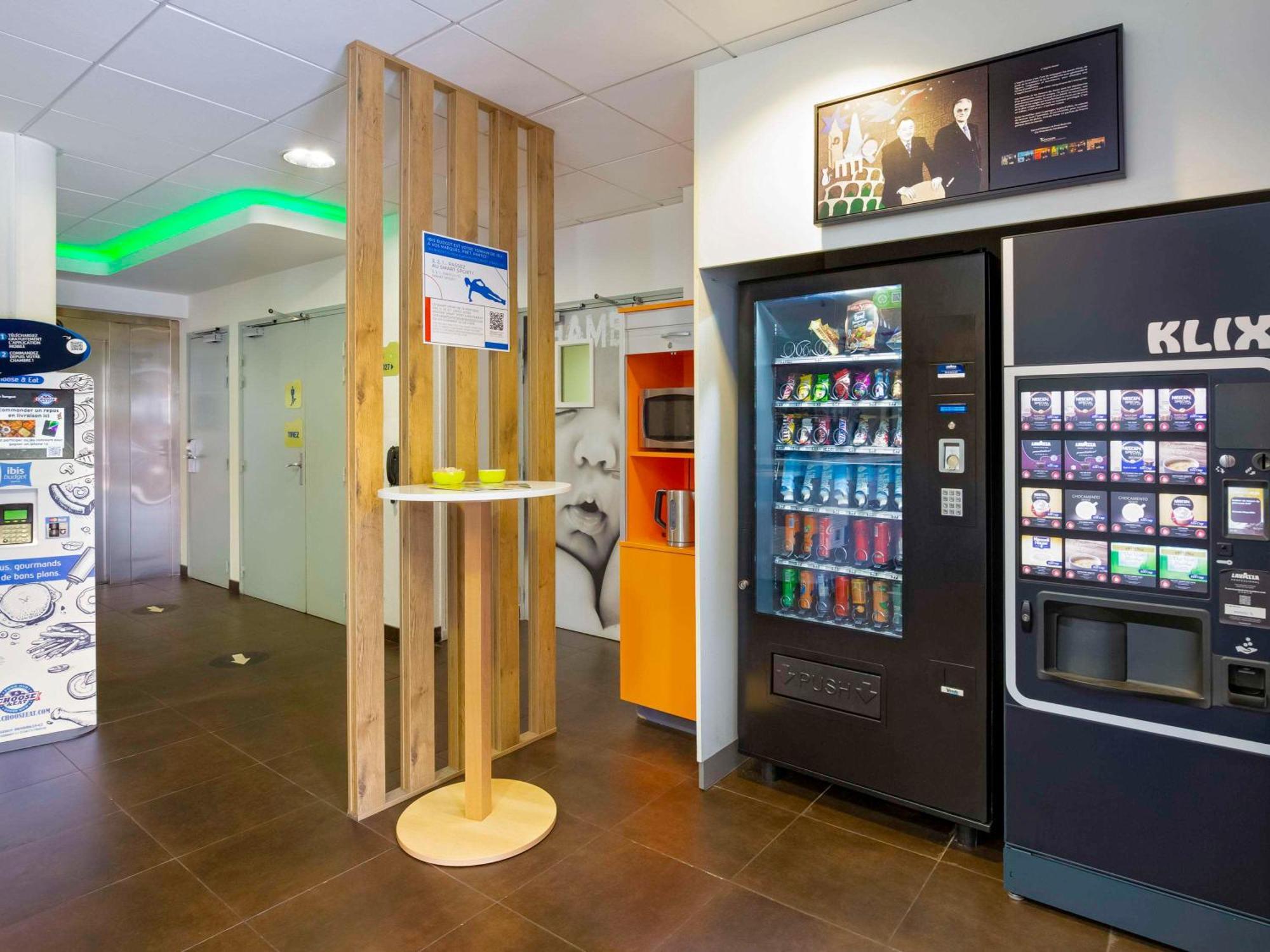 Ibis Budget Grenoble Sud Seyssins Exterior photo