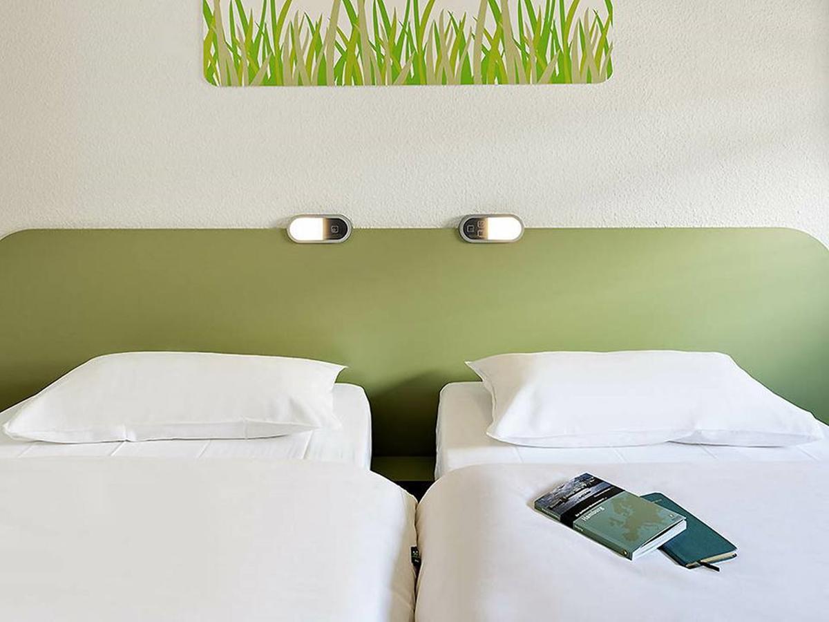 Ibis Budget Grenoble Sud Seyssins Exterior photo