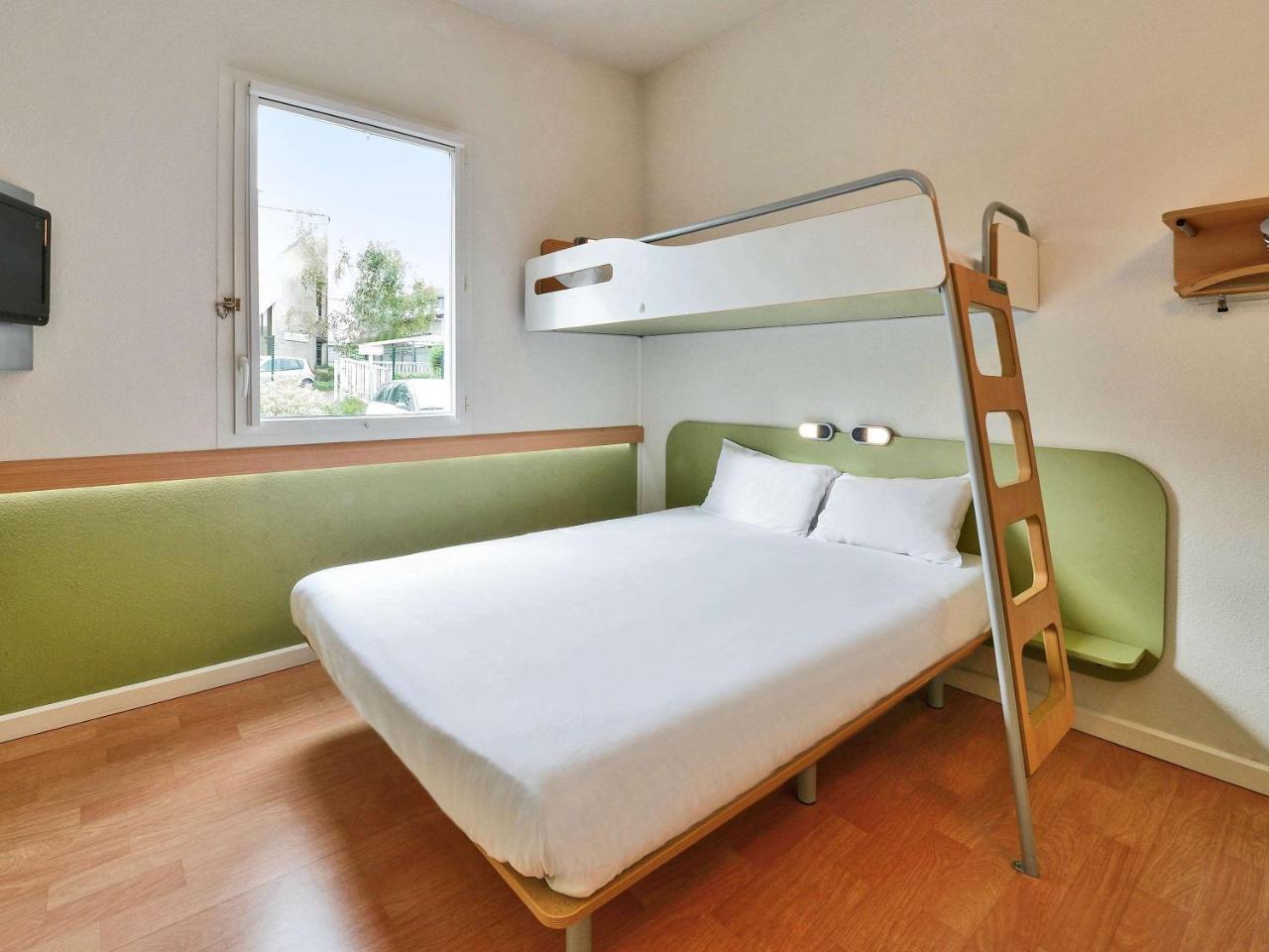 Ibis Budget Grenoble Sud Seyssins Exterior photo